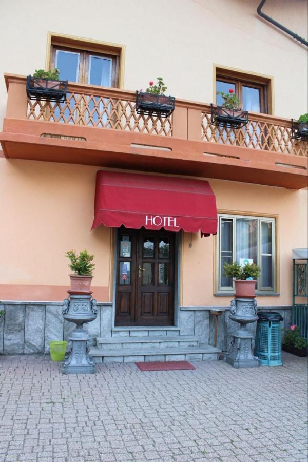 Lion Hotel 3*