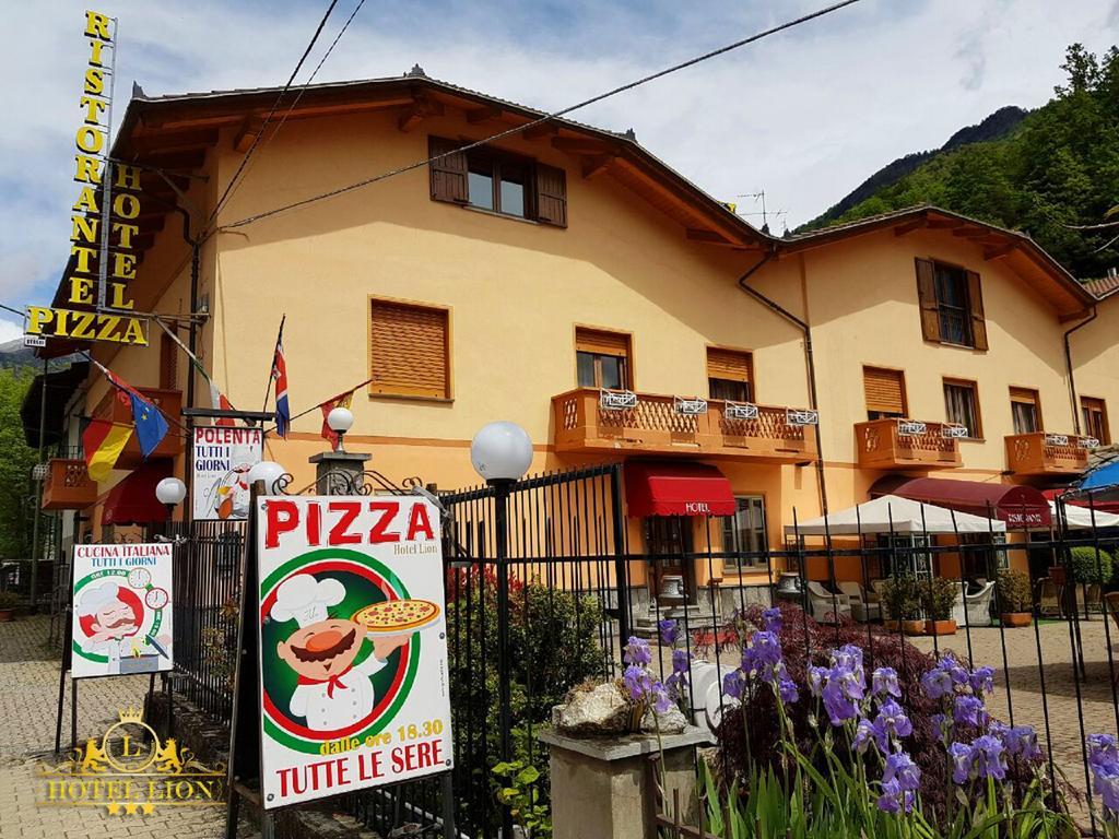 Hotel Lion
