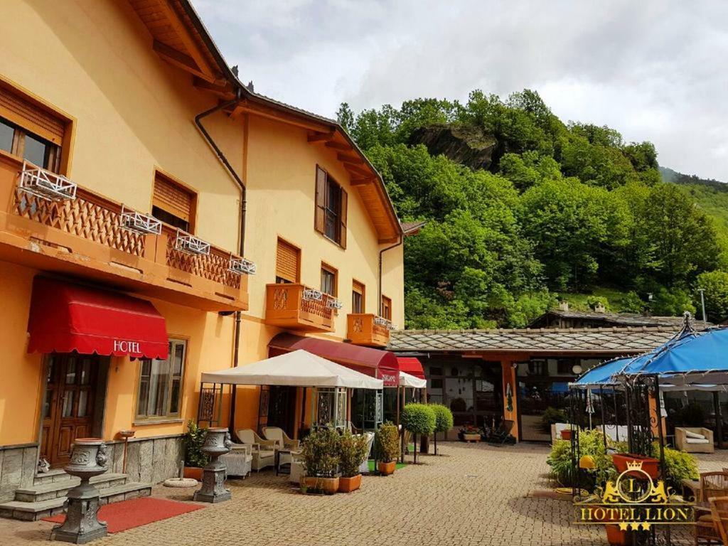 Hotel Lion 3*